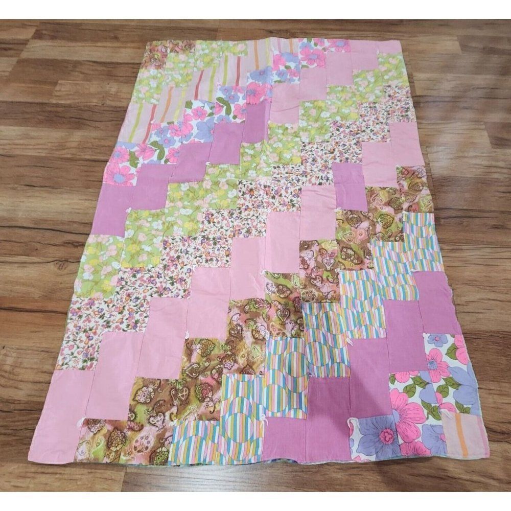 Vintage 60s 70s Quilt Throw Lap Blanket Pink Groovy Mod Hand Made